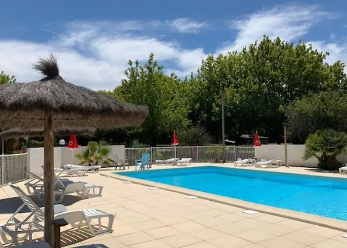 Mobil-Home 4 Pers Avec Terrasse A Vendays-Montalivet - Api-1-52-195 * Vendays-Montalivet