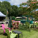 مكان تخييم Mobil-home 4 Pers Avec Terrasse A - Api-1-52-195