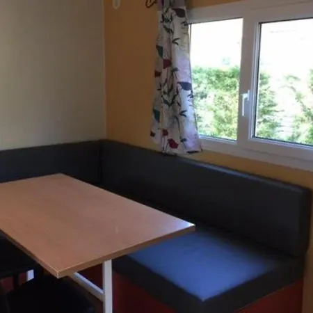 Kemp Mobil-home 4 Pers Avec Terrasse A - Api-1-52-195