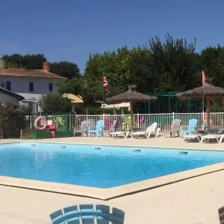 Kemp Mobil-home 4 Pers Avec Terrasse A - Api-1-52-195 Vendays-Montalivet