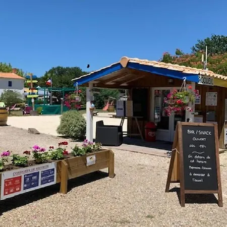 Mobil-home 4 Pers Avec Terrasse A - Api-1-52-195 Campingplatz