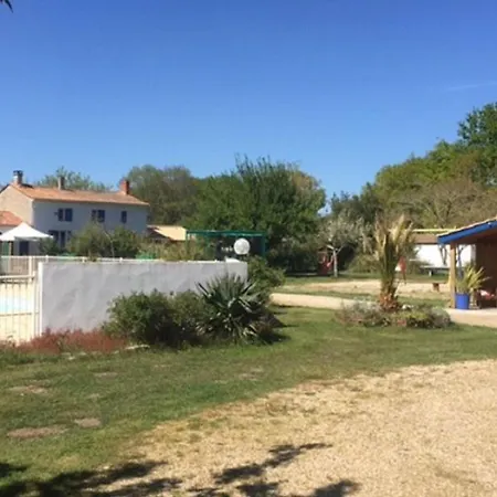 Mobil-home 4 Pers Avec Terrasse A - Api-1-52-195 * Vendays-Montalivet