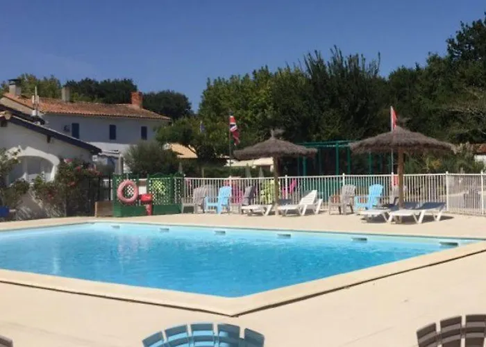 Kamp alanı Mobil-home 4 Pers Avec Terrasse A - Api-1-52-195 Vendays-Montalivet