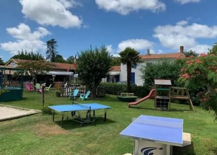 Mobil-home 4 Pers Avec Terrasse A - Api-1-52-195 * Vendays-Montalivet