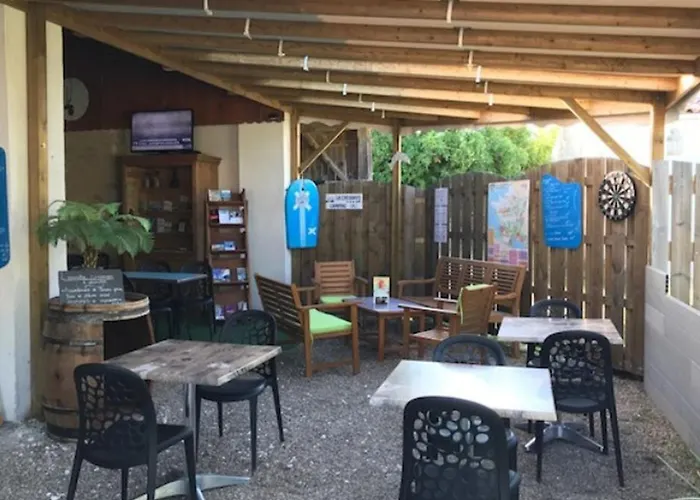 Kamp alanı Mobil-home 4 Pers Avec Terrasse A - Api-1-52-195